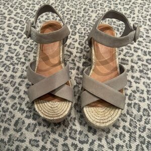 Halogen Gray Espadrille Sandals